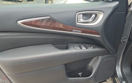 Infiniti QX60 I рестайлинг, 2017 год, 3 220 000 рублей, 12 фотография