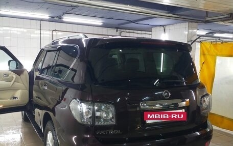 Nissan Patrol, 2012 год, 3 000 000 рублей, 7 фотография