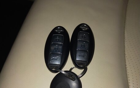 Nissan Patrol, 2012 год, 3 000 000 рублей, 26 фотография