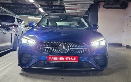 Mercedes-Benz E-Класс, 2021 год, 5 800 000 рублей, 10 фотография