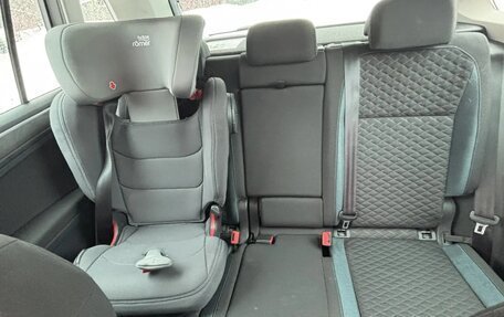 Volkswagen Tiguan II, 2019 год, 2 300 000 рублей, 6 фотография