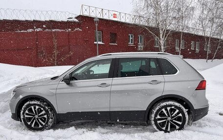 Volkswagen Tiguan II, 2019 год, 2 300 000 рублей, 13 фотография