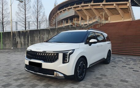 KIA Carnival, 2024 год, 6 250 000 рублей, 1 фотография