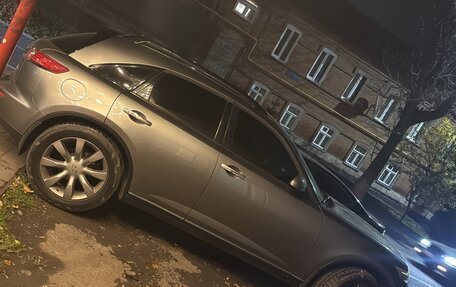 Infiniti FX I, 2003 год, 600 000 рублей, 4 фотография