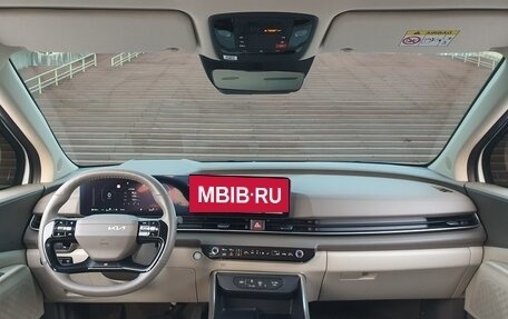 KIA Carnival, 2024 год, 6 250 000 рублей, 9 фотография