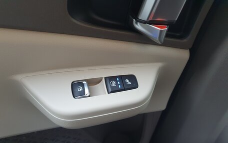 KIA Carnival, 2024 год, 6 250 000 рублей, 16 фотография