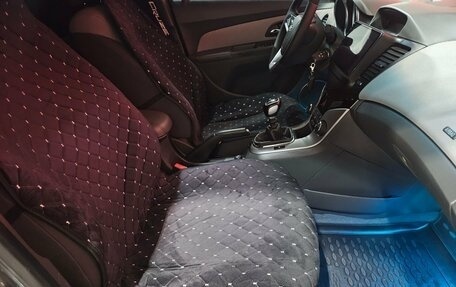 Chevrolet Cruze II, 2009 год, 857 000 рублей, 12 фотография