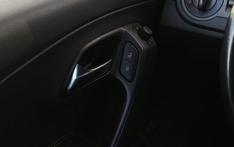 Volkswagen Polo VI (EU Market), 2011 год, 670 000 рублей, 18 фотография