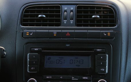 Volkswagen Polo VI (EU Market), 2011 год, 670 000 рублей, 16 фотография