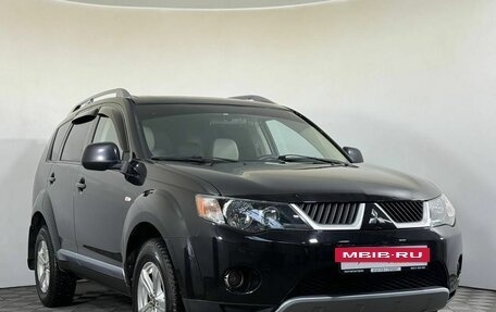 Mitsubishi Outlander III рестайлинг 3, 2008 год, 930 000 рублей, 2 фотография
