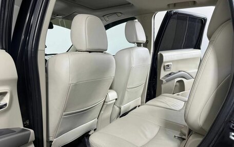 Mitsubishi Outlander III рестайлинг 3, 2008 год, 930 000 рублей, 10 фотография