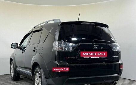 Mitsubishi Outlander III рестайлинг 3, 2008 год, 930 000 рублей, 5 фотография