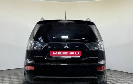 Mitsubishi Outlander III рестайлинг 3, 2008 год, 930 000 рублей, 4 фотография