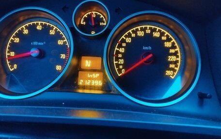 Opel Zafira B, 2008 год, 390 000 рублей, 2 фотография