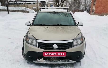 Renault Sandero I, 2012 год, 750 000 рублей, 1 фотография
