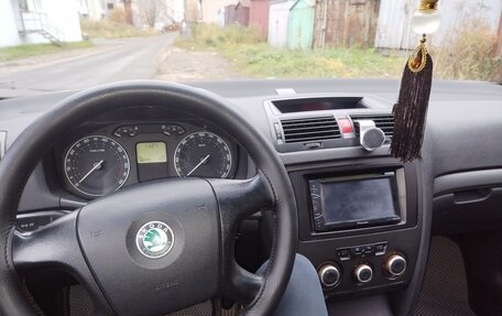 Skoda Octavia, 2007 год, 460 000 рублей, 2 фотография