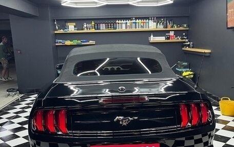 Ford Mustang VI рестайлинг, 2020 год, 3 050 000 рублей, 6 фотография