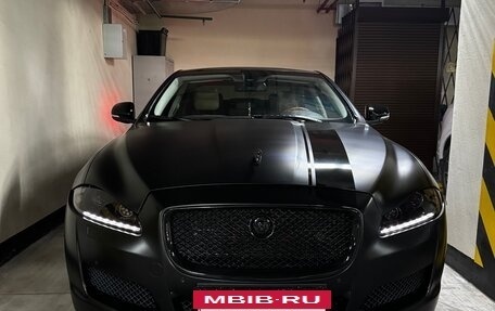 Jaguar XJ IV (X351), 2013 год, 1 800 000 рублей, 3 фотография