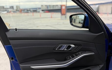 BMW 3 серия, 2022 год, 3 500 000 рублей, 18 фотография