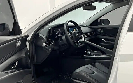 Hyundai Elantra, 2022 год, 1 400 888 рублей, 7 фотография