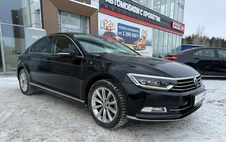 Volkswagen Passat B8 рестайлинг, 2018 год, 1 991 000 рублей, 5 фотография