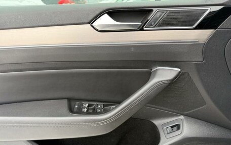 Volkswagen Passat B8 рестайлинг, 2018 год, 1 991 000 рублей, 6 фотография