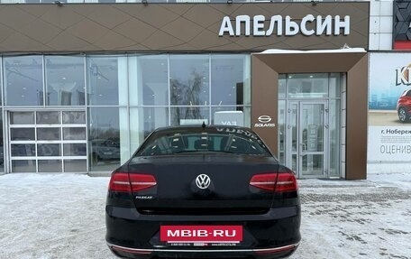 Volkswagen Passat B8 рестайлинг, 2018 год, 1 991 000 рублей, 16 фотография