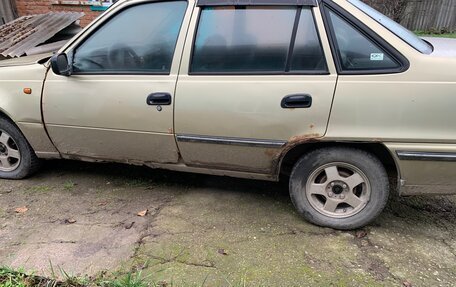 Daewoo Nexia I рестайлинг, 2007 год, 40 000 рублей, 7 фотография