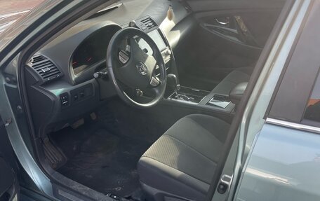 Toyota Camry, 2006 год, 850 000 рублей, 3 фотография