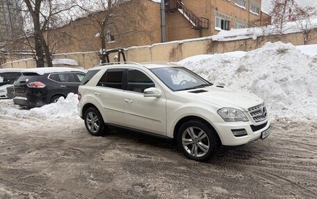 Mercedes-Benz M-Класс, 2011 год, 1 750 000 рублей, 6 фотография