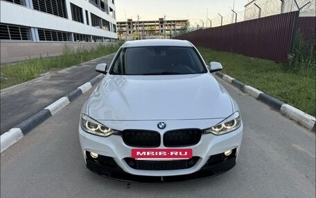 BMW 3 серия, 2013 год, 1 400 000 рублей, 2 фотография