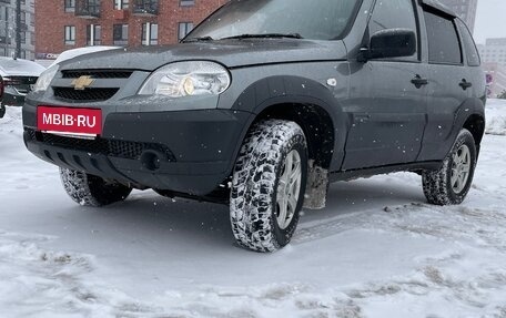 Chevrolet Niva I рестайлинг, 2013 год, 450 000 рублей, 4 фотография