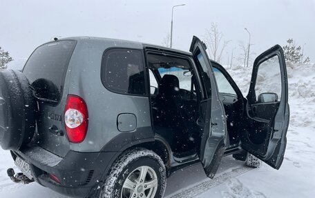 Chevrolet Niva I рестайлинг, 2013 год, 450 000 рублей, 16 фотография