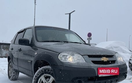 Chevrolet Niva I рестайлинг, 2013 год, 450 000 рублей, 17 фотография