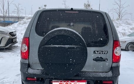 Chevrolet Niva I рестайлинг, 2013 год, 450 000 рублей, 21 фотография