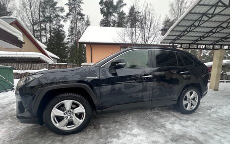 Toyota RAV4, 2020 год, 3 550 000 рублей, 8 фотография