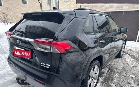 Toyota RAV4, 2020 год, 3 550 000 рублей, 6 фотография