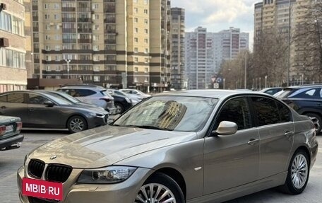 BMW 3 серия, 2011 год, 720 000 рублей, 4 фотография