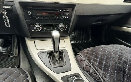 BMW 3 серия, 2011 год, 720 000 рублей, 29 фотография