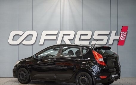 Hyundai Solaris II рестайлинг, 2011 год, 640 000 рублей, 2 фотография