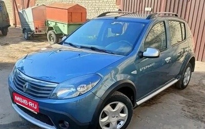 Renault Sandero I, 2013 год, 950 000 рублей, 1 фотография