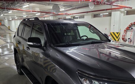 Toyota Land Cruiser Prado 150 рестайлинг 2, 2021 год, 7 800 000 рублей, 4 фотография