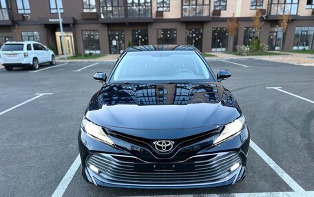 Toyota Camry, 2019 год, 2 700 000 рублей, 11 фотография