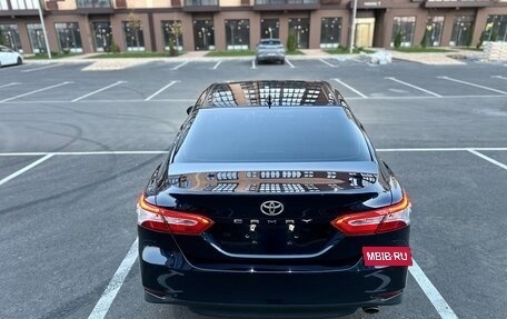 Toyota Camry, 2019 год, 2 700 000 рублей, 7 фотография