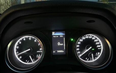 Toyota Camry, 2019 год, 2 700 000 рублей, 22 фотография