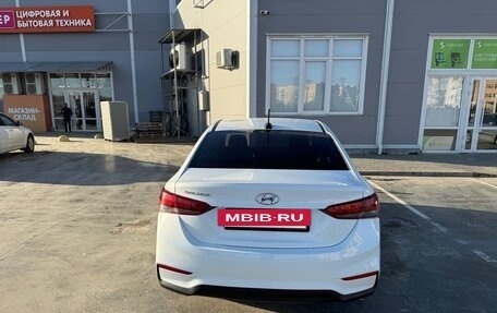 Hyundai Solaris II рестайлинг, 2018 год, 850 000 рублей, 7 фотография