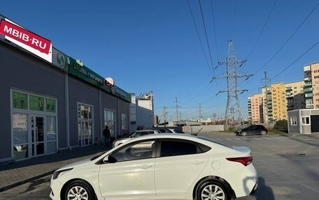 Hyundai Solaris II рестайлинг, 2018 год, 850 000 рублей, 12 фотография