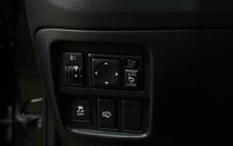 Nissan Juke II, 2011 год, 999 000 рублей, 12 фотография