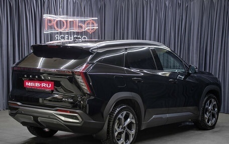 Geely Atlas, 2024 год, 2 998 000 рублей, 5 фотография