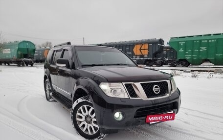 Nissan Pathfinder, 2011 год, 1 650 000 рублей, 3 фотография